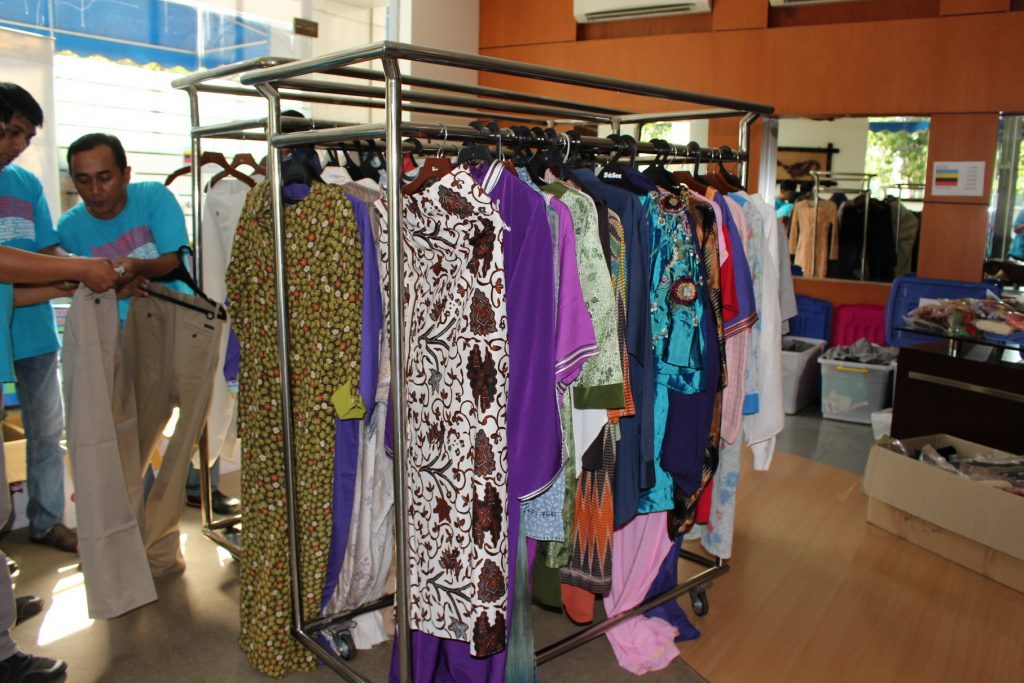 Garage Sale for Hope