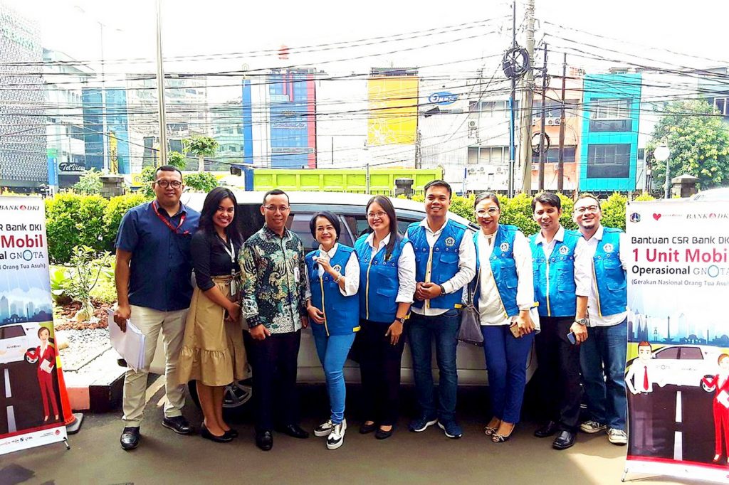 Donasi Mobil CSR Bank DKI