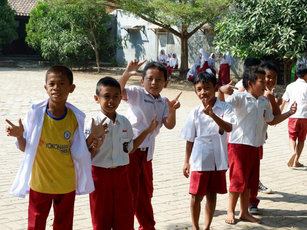 Survey Kebutuhan KBM Di Sekolah