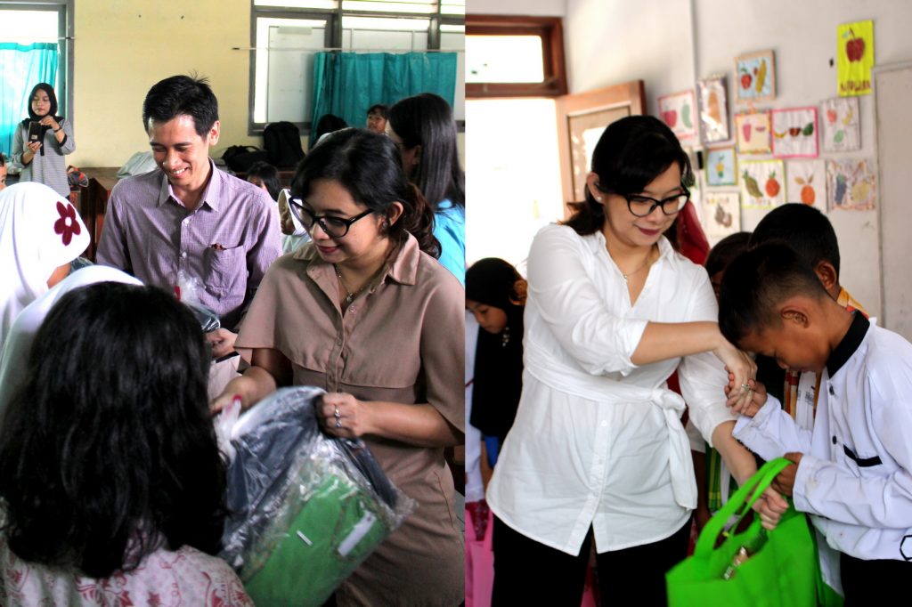 Penyerahan Paket Bantuan