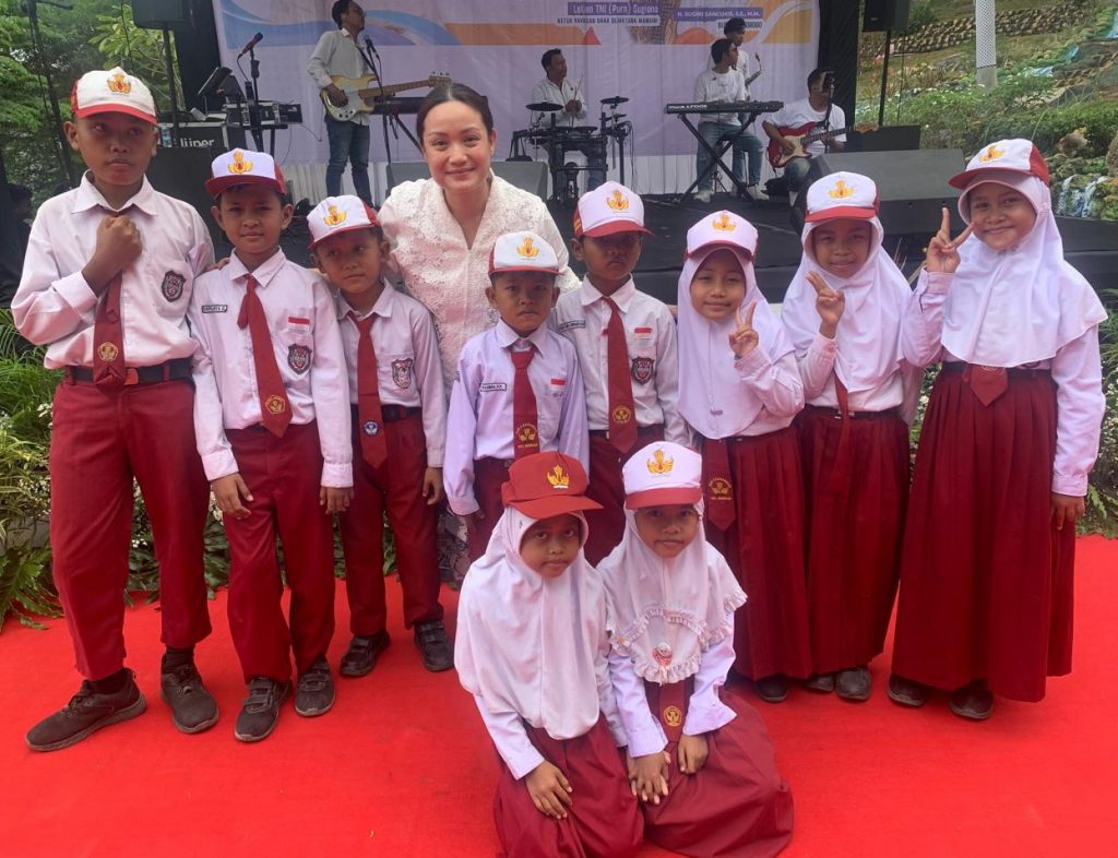 Simbolis Bantuan Yayasan Damandiri
